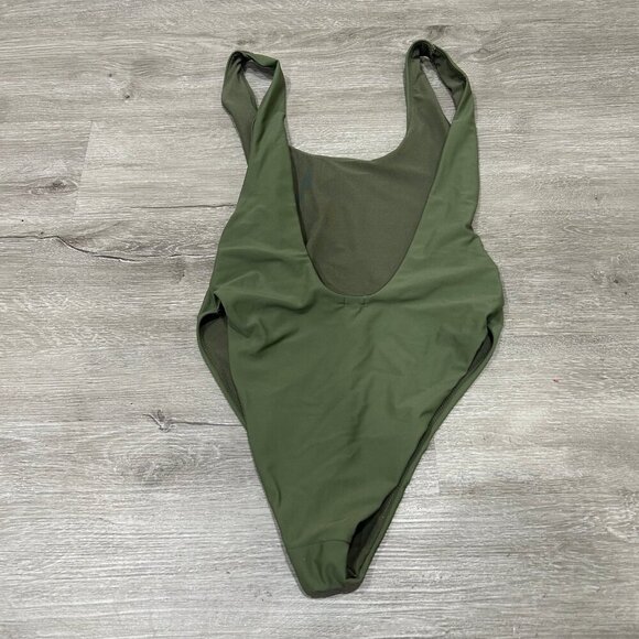 Aerie Scoop Neck Low Back Green One Piece Swimsuit Bathing Suit Size Medium - Picture 4 of 5